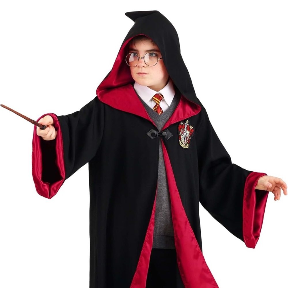 New deluxe Harry Potter Costume.